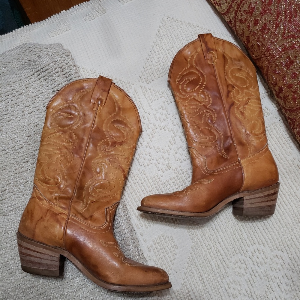Vintage Camel Leather Cowgirl Boots